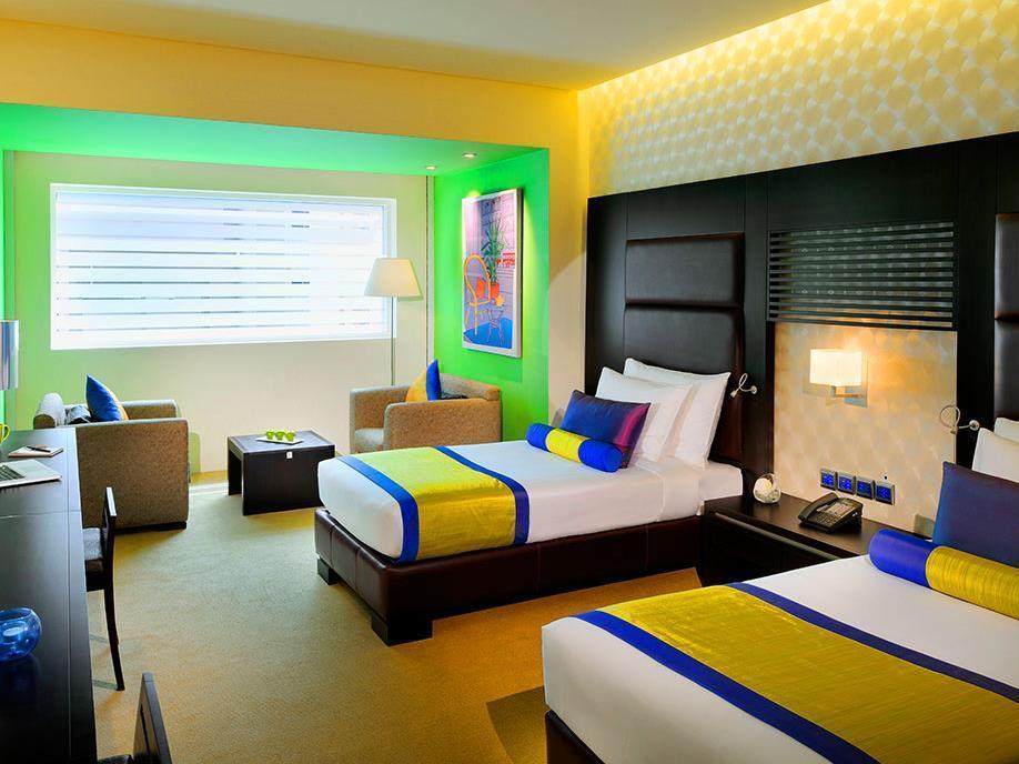 Hues Boutique Hotel Dubai Buitenkant foto