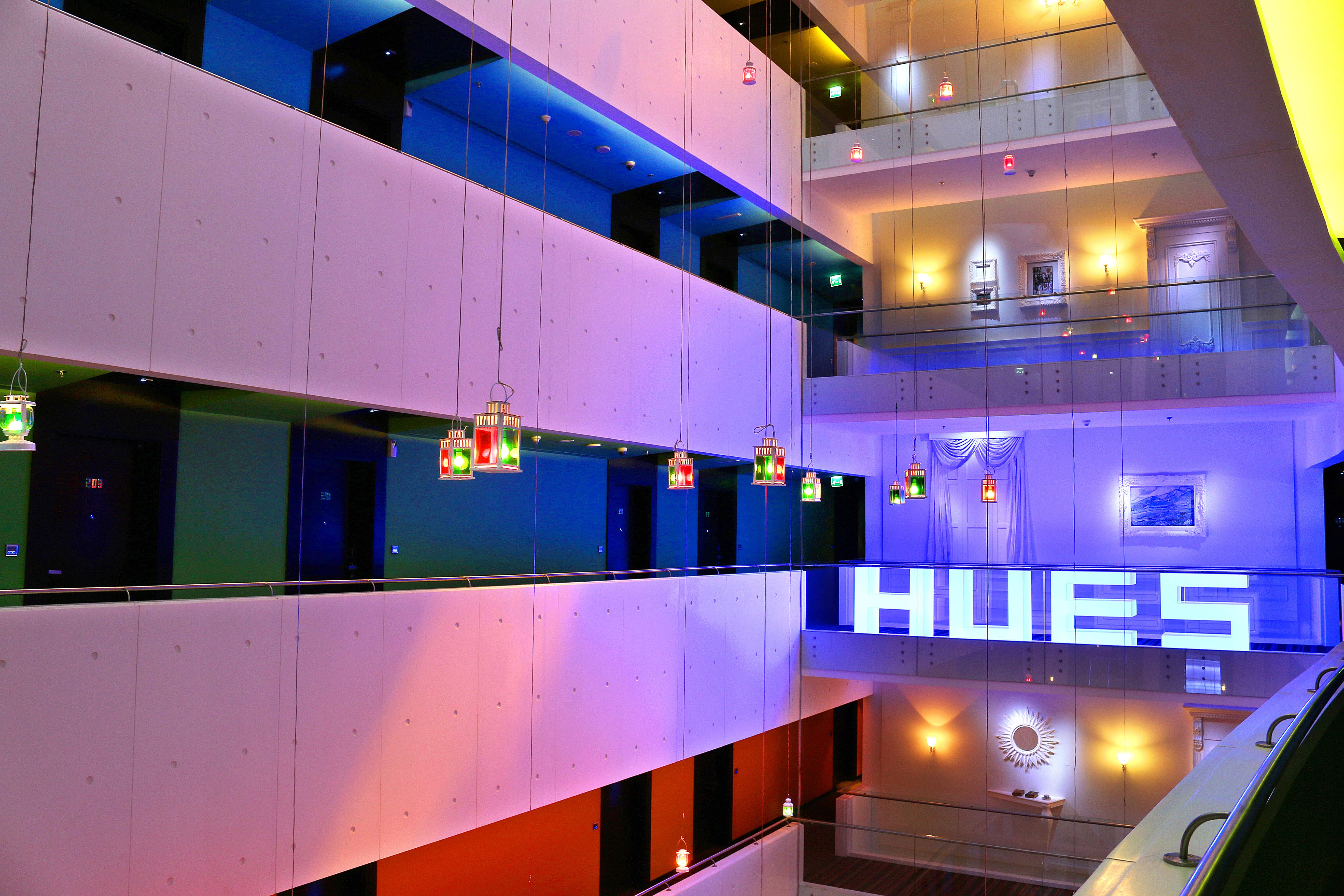 Hues Boutique Hotel Dubai Buitenkant foto