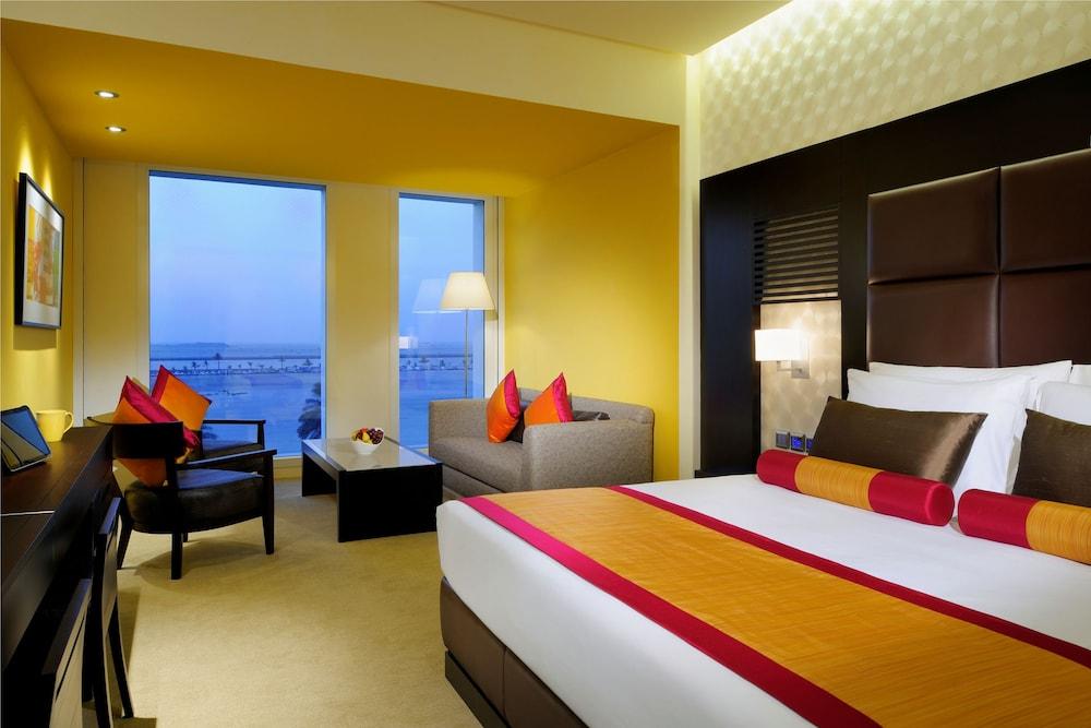 Hues Boutique Hotel Dubai Buitenkant foto