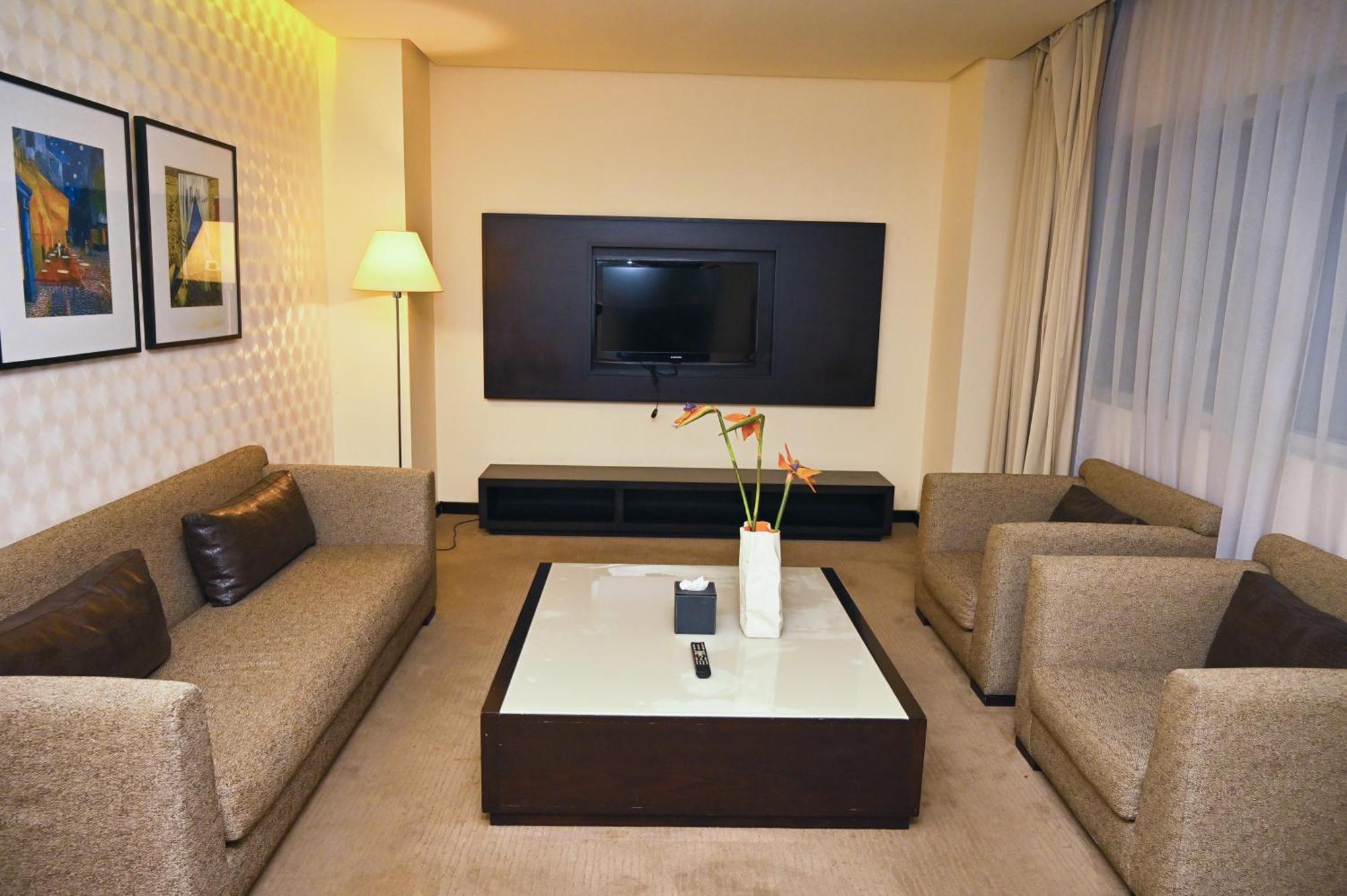 Hues Boutique Hotel Dubai Buitenkant foto
